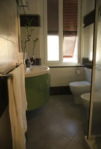 招待所 Lamarmora 斯培西亚